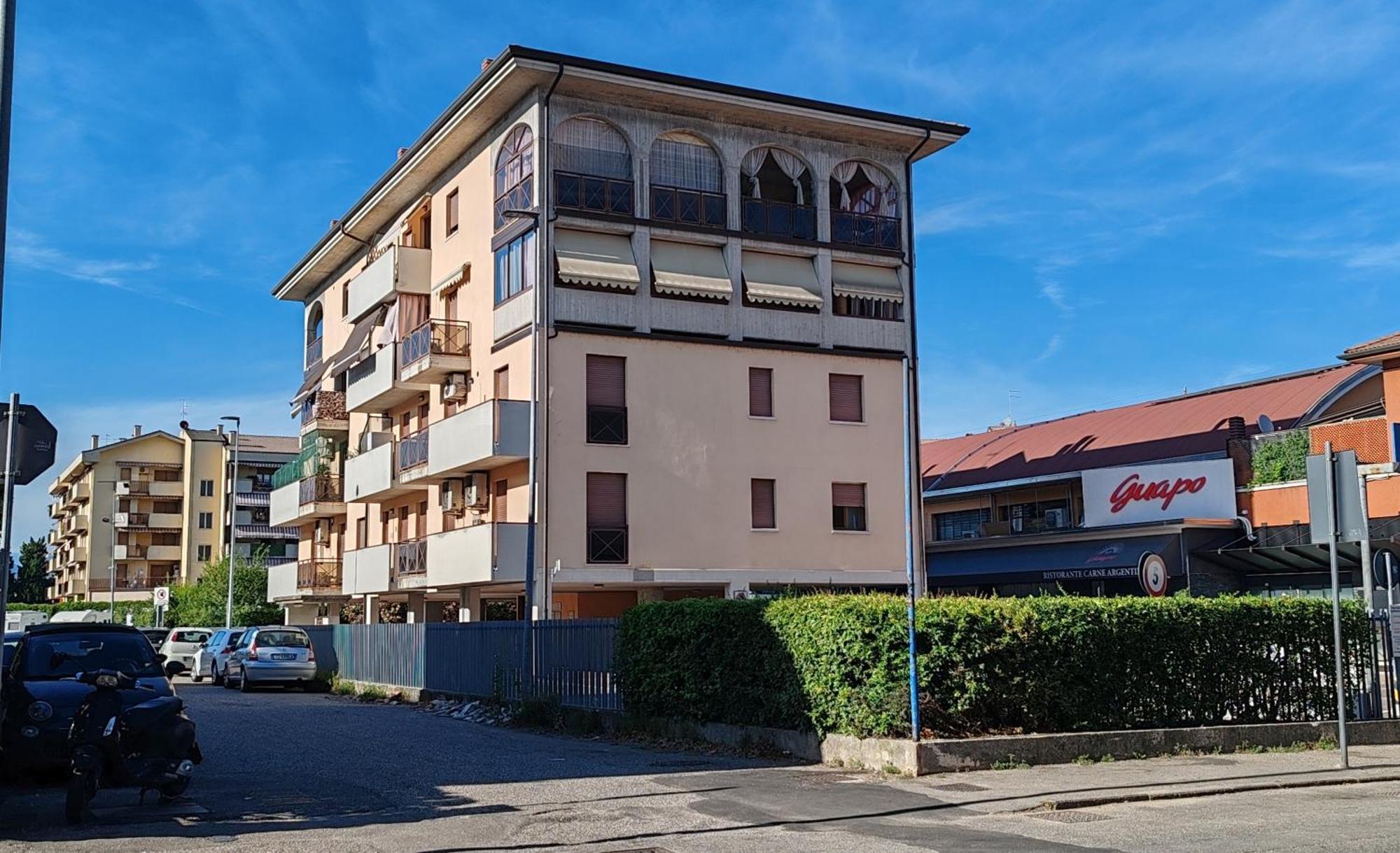 Apartament La Casa Di Edo Werona Zewnętrze zdjęcie